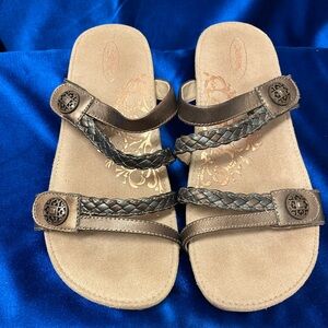 Womens Aetrex sandals